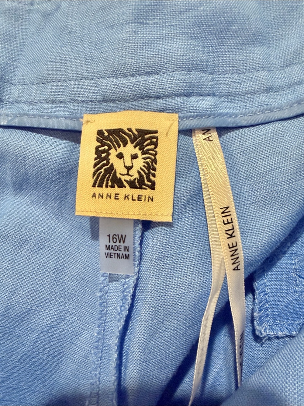 Anne Klein Sky Blue Linen and viscose pants with Signature Tag